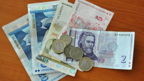 371 души декларирали доходи над 100 хил. лева 
