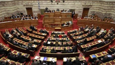 Гръцкият парламент одобри нови рестриктивни мерки