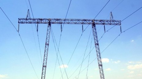 Цената на тока скача от юли до 10%, прогнозира шефът на ДКЕВР