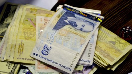 Давай пари и злато, баща ти блъсна дете на пътя! 