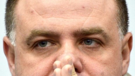Лъскат имидж, а ни спряха еврофондовете, отсече Найденов 