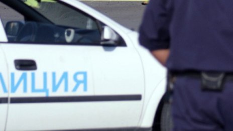 Бивш съпруг уби жена си, плаши ченгетата със самоубийство 