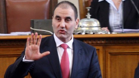 Миков създеде импотентно МВР, скочи Цветанов