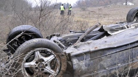 Тежко ПТП край Пловдив: Дeте и майка му в болница