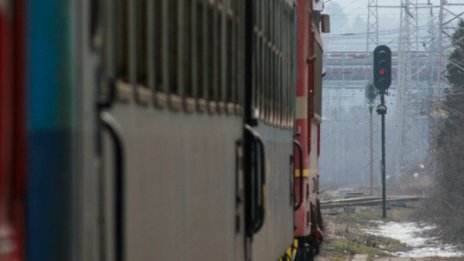 БДЖ с допълнителни места във влаковете за почивката около 1 май