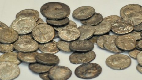 ГДБОП иззе 200 антични монети и предмети