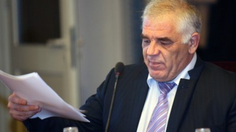 Танов чака подкупните митничари да се "удавят"