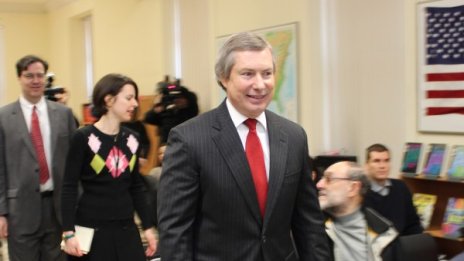 Не си тръгвам заради “Шеврон“, обяви Уорлик