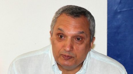 Костов иска изслушване на Цветанов