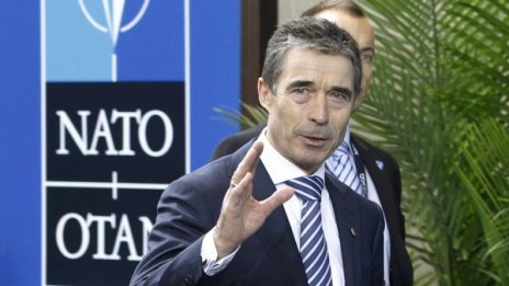 Шефът на НАТО: Външна намеса в Сирия не е добро решение