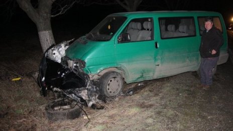 Двама души са загинали в катастрофи за денонощие