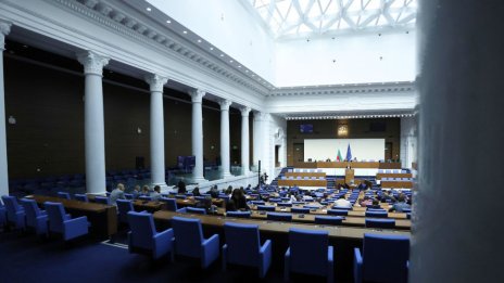Държавните служители ще минават тест за почтеност