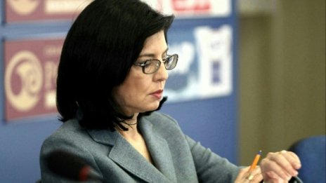Меглена Кунева се съмнява, че е подслушвана