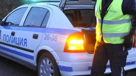 Пребиха 21-годишна пияна жена в София