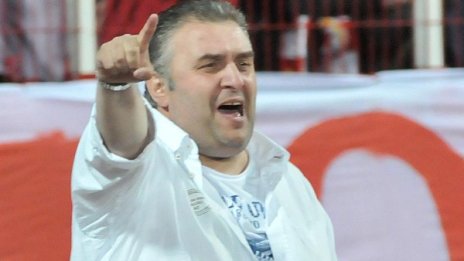 Дучето се гъбарка с "Титан"