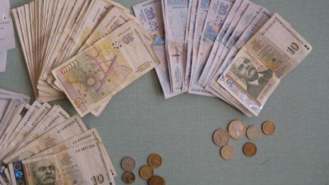 Общински съветник с 11 900 задължения към хазната
