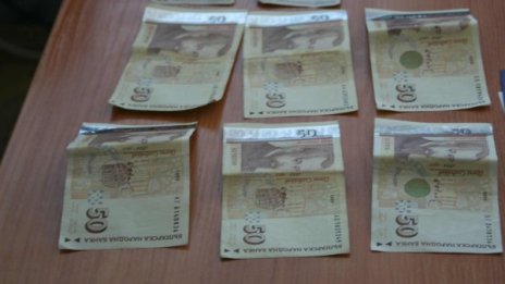 15-годишен и 19-годишен направиха въоръжен грабеж