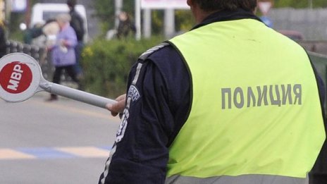 Жена и дете пострадаха при верижна катастрофа на "Тракия"