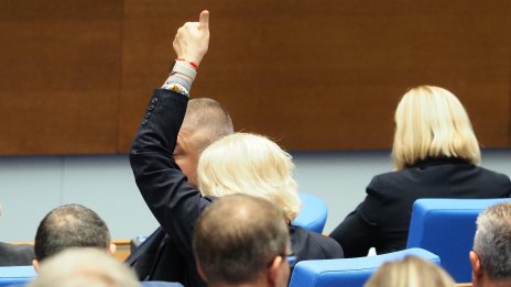 Парламентът преодоля ветото на Радев и за измененията в Закона за СРС
