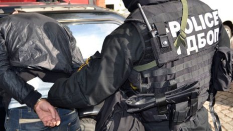 Хванаха 23-годишен, участник в  международна педофилска група 