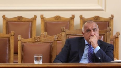 За "старши тарикат" Борисов и "шоу изявите" на опозицията