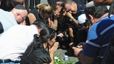 Израелец, пострадал при атентата в Бургас, отново е на крака