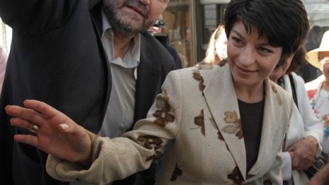Заплатите в психиатрични и кръвни центрове може да се увеличат