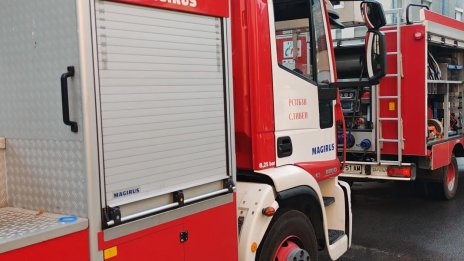 Извадиха куче и неговата стопанка от преливника на язовир &bdquo;Огоста&ldquo;