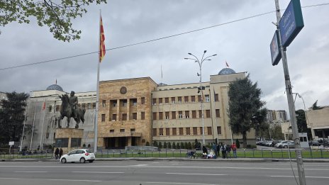 Почина двегодишното дете, простреляно в новогодишната нощ в Скопие