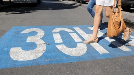 25% са постоянно свободните места в синя и зелена зона в София