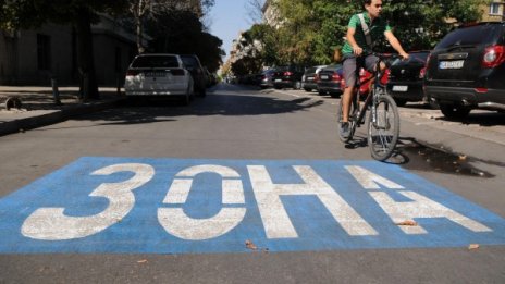 Паркираме по-лесно в София и големите градове 