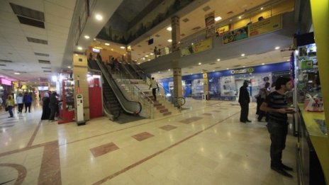 С 10% паднали наемите на моловете у нас