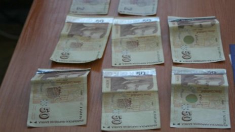 7859,80 лв. за командировките на министри за три месеца