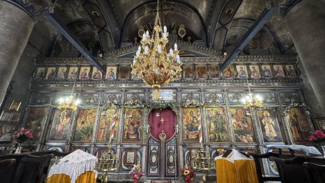 На Велика сряда Юда предава Христос