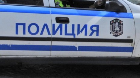Шест деца катастрофираха с крадена кола