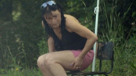 18-годишен задържан за трафик и склоняване към проституция