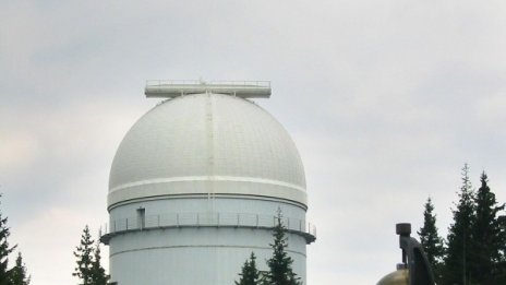 Поглед към звездите
