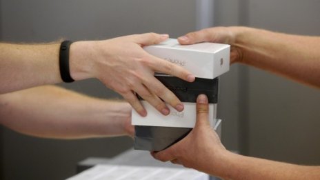 Apple вече работи над нов iPhone