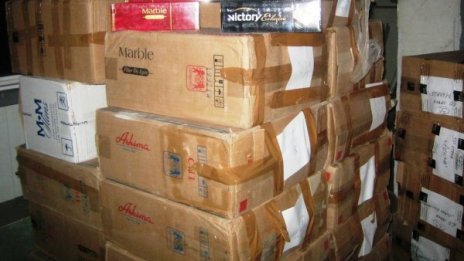 Чужденци помагали в канала за разпространение на цигари 