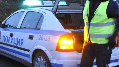 Антимафиоти засържаха 52-годишен за трафик на жени