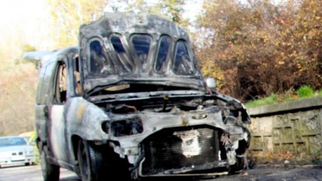 Две коли изгоряха в Пловдив