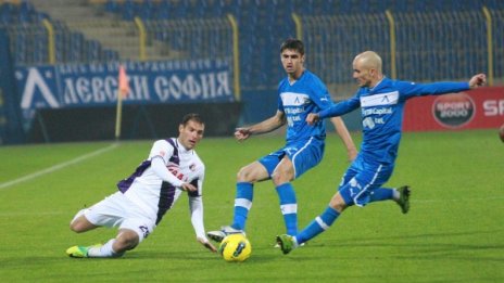 Страхотен Левски с ново 4:0 срещу Черно море