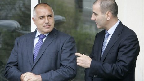 За успеха на ГЕРБ - показвай лентички и обяснявай реформите! 