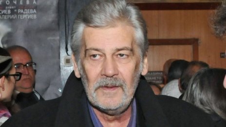 71 червени рози за Ламбо от БСП