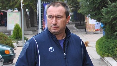 Официално: Мъри Стоилов подписа с "Ботев Пловдив"