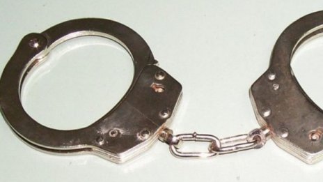 Задържаха бивш футболист заради верижна катастрофа