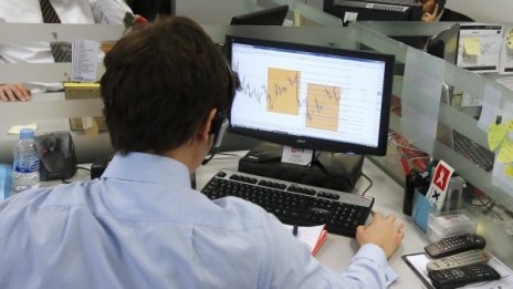 Инвестор.БГ АД продаде 25% от Aha.bg
