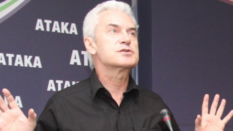 Ромите се самоотделят, а някой печели от това, смята Сидеров 