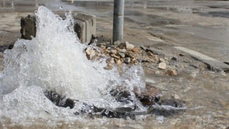 Спират временно водата в част от "Красна поляна" и центъра