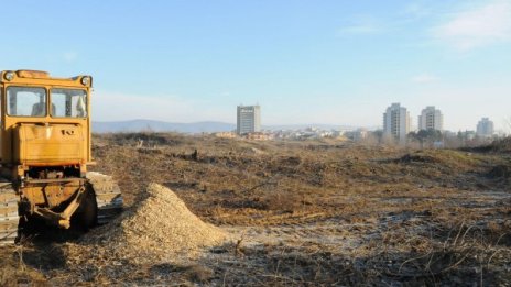 Комисията по "Дюнигейт" разследва променен статут на два парцела